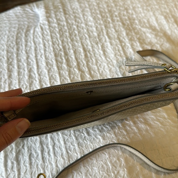 Fossil Textured PVC Crossbody/Clutch - Picture 3 of 10